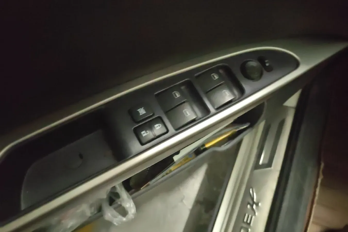 2014 DongFeng Aeolus H30 1.5L 116HP L4 5MT,autocango,china used car exporter,china ev exporter,chinese used car exporter,chinese used ev exporter