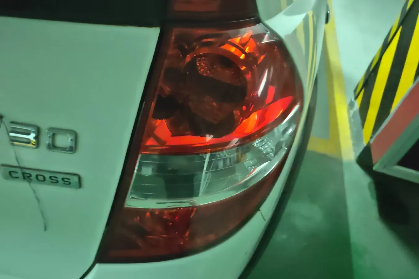 2014 DongFeng Aeolus H30 1.5L 116HP L4 5MT,autocango,china used car exporter,china ev exporter,chinese used car exporter,chinese used ev exporter