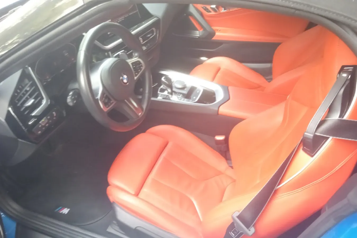 2019 BMW Z4 2.0T 197HP L4 8AT,autocango,china used car exporter,china ev exporter,chinese used car exporter,chinese used ev exporter