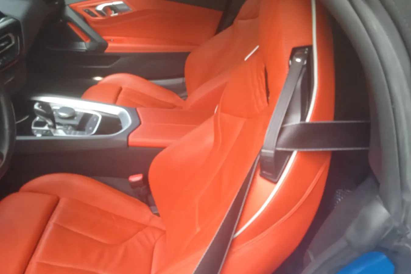 2019 BMW Z4 2.0T 197HP L4 8AT,autocango,china used car exporter,china ev exporter,chinese used car exporter,chinese used ev exporter