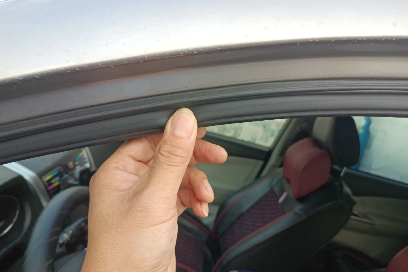 2016 DongFeng Forthing S500 1.5L 120HP L4 5MT,autocango,china used car exporter,china ev exporter,chinese used car exporter,chinese used ev exporter