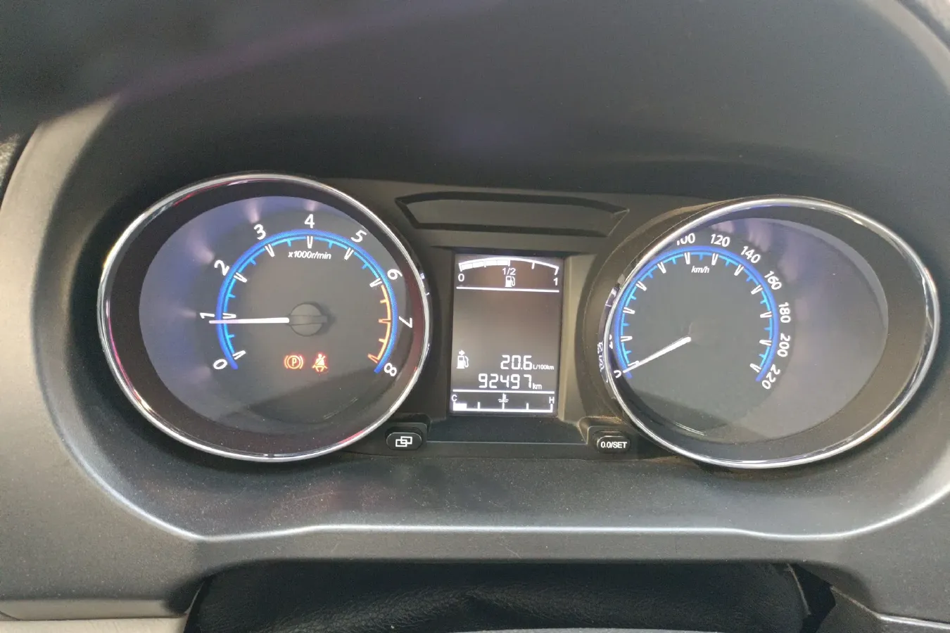 2016 DongFeng Forthing S500 1.5L 120HP L4 5MT,autocango,china used car exporter,china ev exporter,chinese used car exporter,chinese used ev exporter