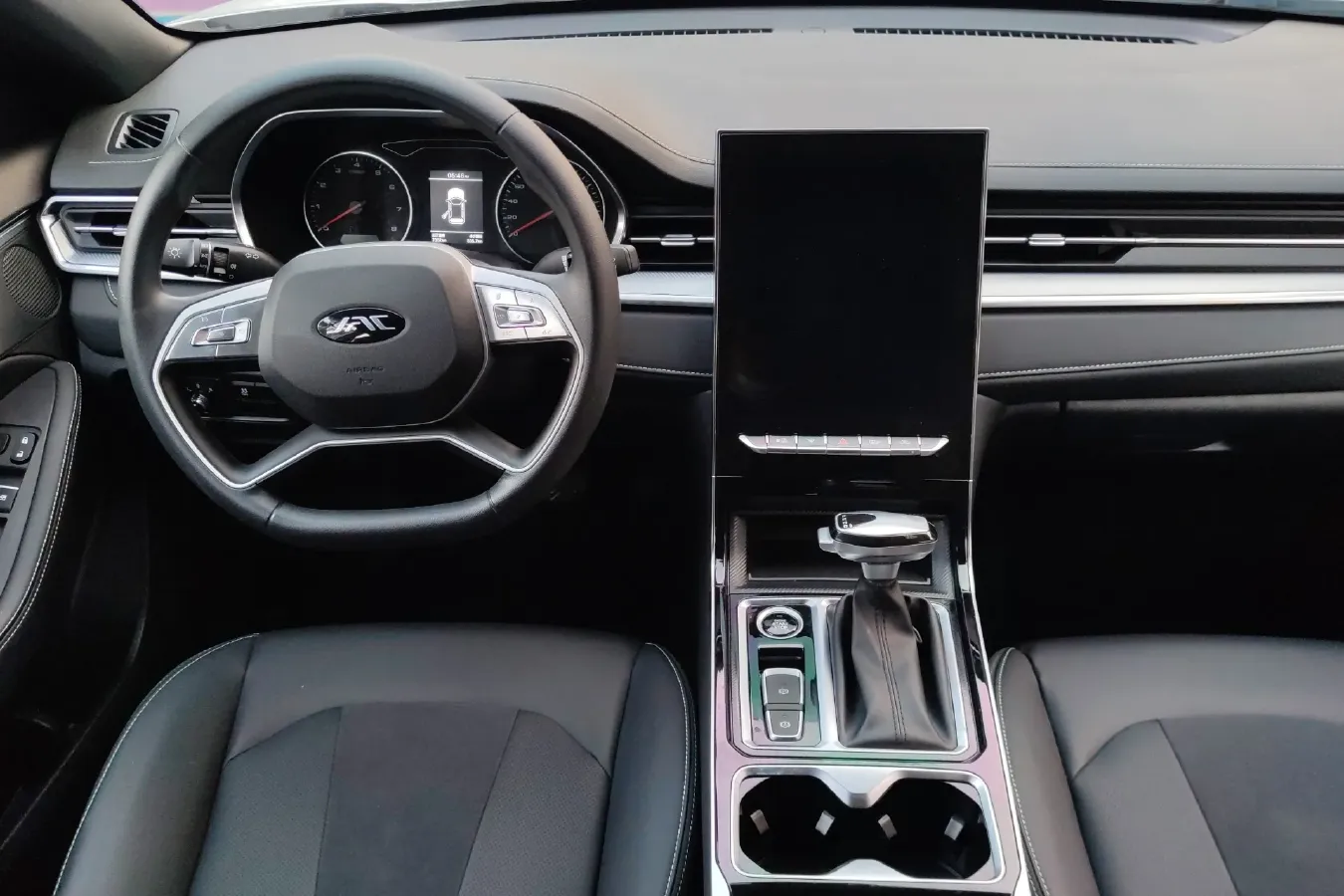 2023 JAC A5 Plus 1.5T 150HP L4 CVT,autocango,china used car exporter,china ev exporter,chinese used car exporter,chinese used ev exporter