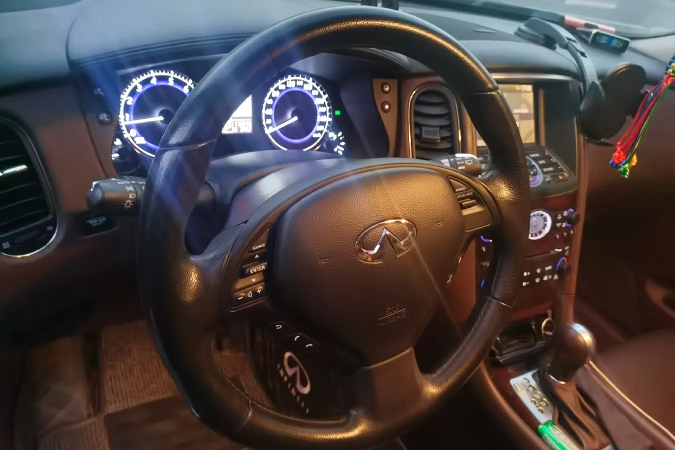 2011 Infiniti EX 2.5L 235HP V6 7AT,autocango,china used car exporter,china ev exporter,chinese used car exporter,chinese used ev exporter