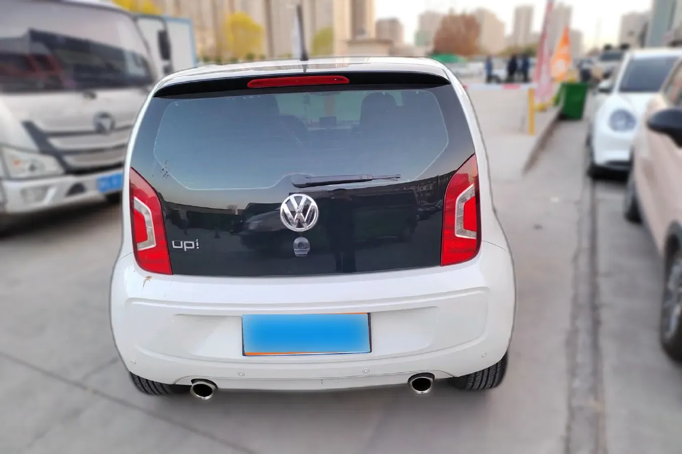 2015 Volkswagen up! 1.0L 75HP L3 5AMT,autocango,china used car exporter,china ev exporter,chinese used car exporter,chinese used ev exporter