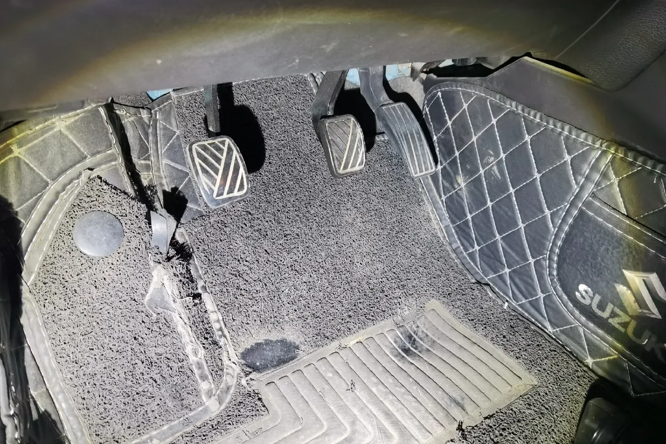 2017 Suzuki SX4 S-Cross 1.6L 122HP L4 5MT,autocango,china used car exporter,china ev exporter,chinese used car exporter,chinese used ev exporter