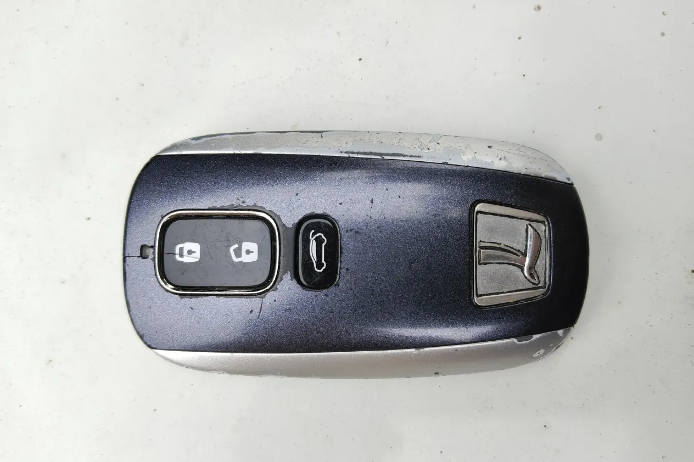 2013 Luxgen 5 1.8T 154HP L4 5AT,autocango,china used car exporter,china ev exporter,chinese used car exporter,chinese used ev exporter