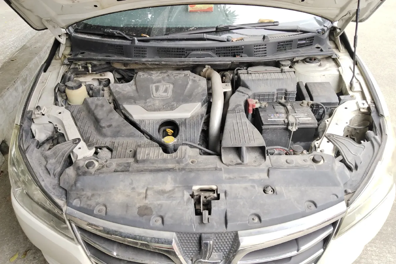 2013 Luxgen 5 1.8T 154HP L4 5AT,autocango,china used car exporter,china ev exporter,chinese used car exporter,chinese used ev exporter