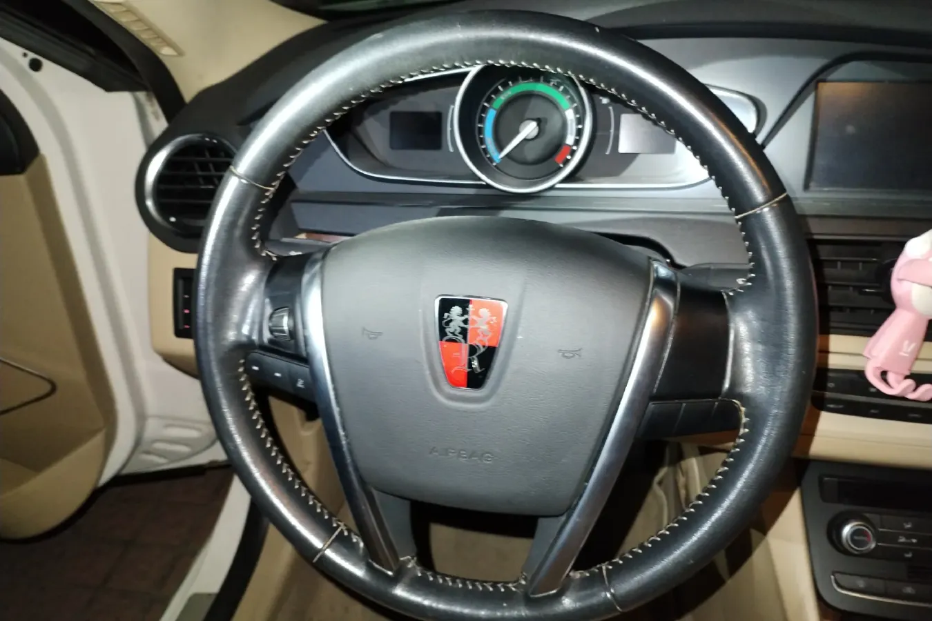 2014 Roewe e550 1.5L 109HP L4 2AT PHEV 11.8KWH,autocango,china used car exporter,china ev exporter,chinese used car exporter,chinese used ev exporter