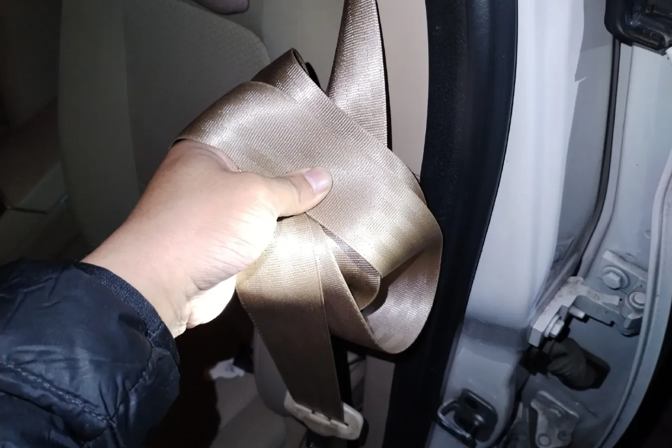 2014 Roewe e550 1.5L 109HP L4 2AT PHEV 11.8KWH,autocango,china used car exporter,china ev exporter,chinese used car exporter,chinese used ev exporter