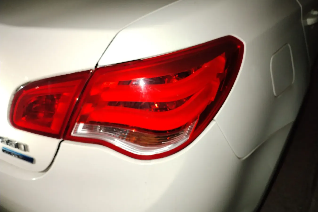 2014 Roewe e550 1.5L 109HP L4 2AT PHEV 11.8KWH,autocango,china used car exporter,china ev exporter,chinese used car exporter,chinese used ev exporter