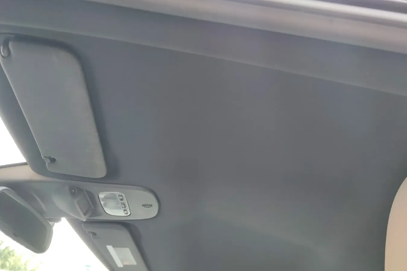 2011 Peugeot RCZ 1.6T 156HP L4 6AT,autocango,china used car exporter,china ev exporter,chinese used car exporter,chinese used ev exporter