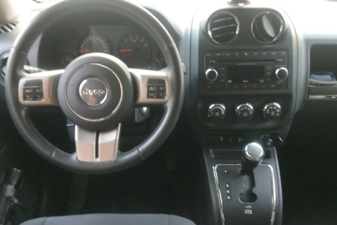 2012 Jeep Patriot 2.4L 170HP L4 CVT,autocango,china used car exporter,china ev exporter,chinese used car exporter,chinese used ev exporter