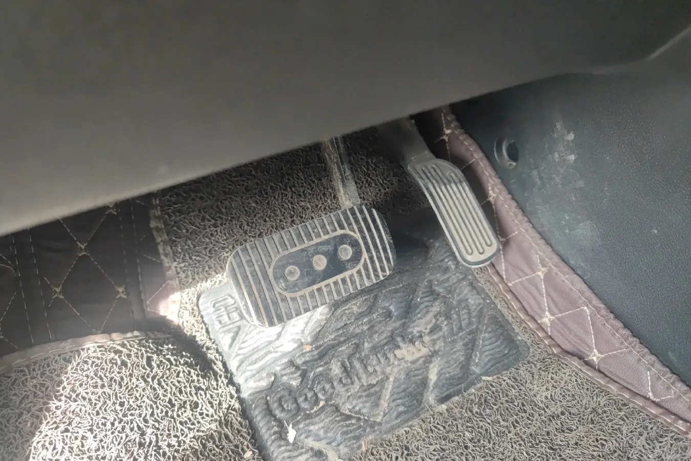 2017 DongFeng Aeolus AX5 1.4T 140HP L4 6DCT,autocango,china used car exporter,china ev exporter,chinese used car exporter,chinese used ev exporter