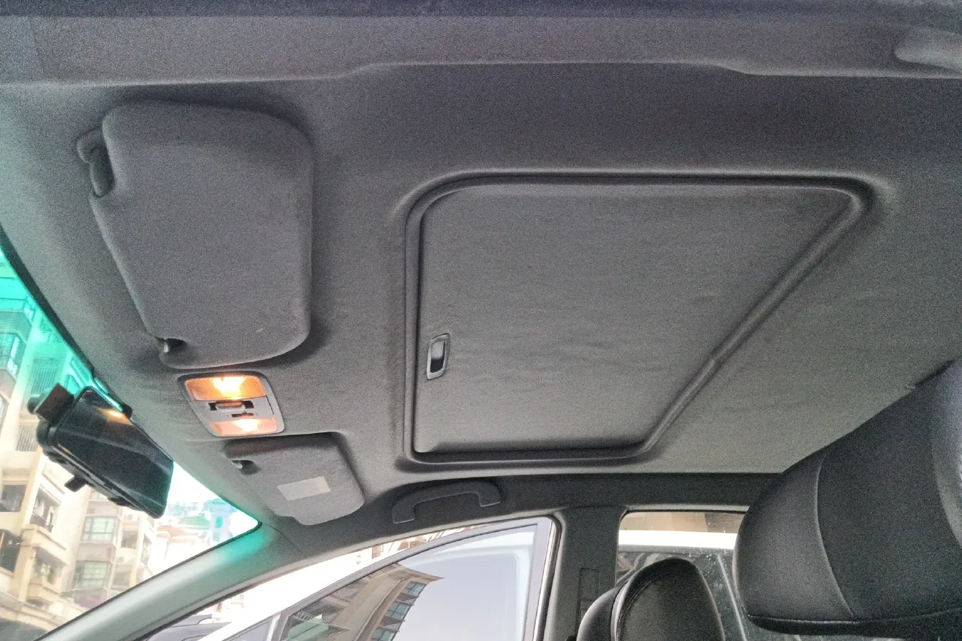 2014 Luxgen 5 1.8T 158HP L4 5AT,autocango,china used car exporter,china ev exporter,chinese used car exporter,chinese used ev exporter