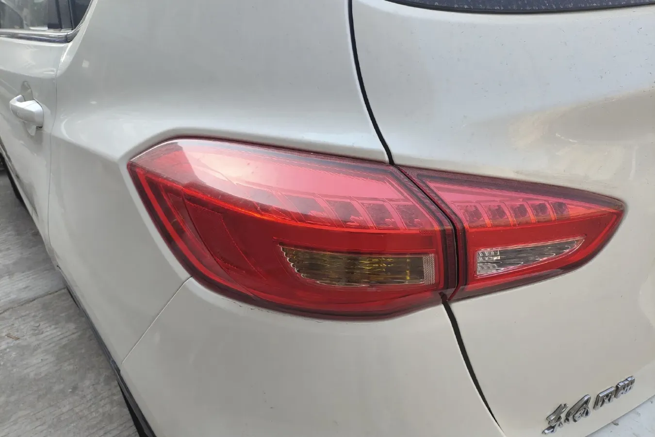 2017 DongFeng Aeolus AX5 1.4T 140HP L4 6DCT,autocango,china used car exporter,china ev exporter,chinese used car exporter,chinese used ev exporter