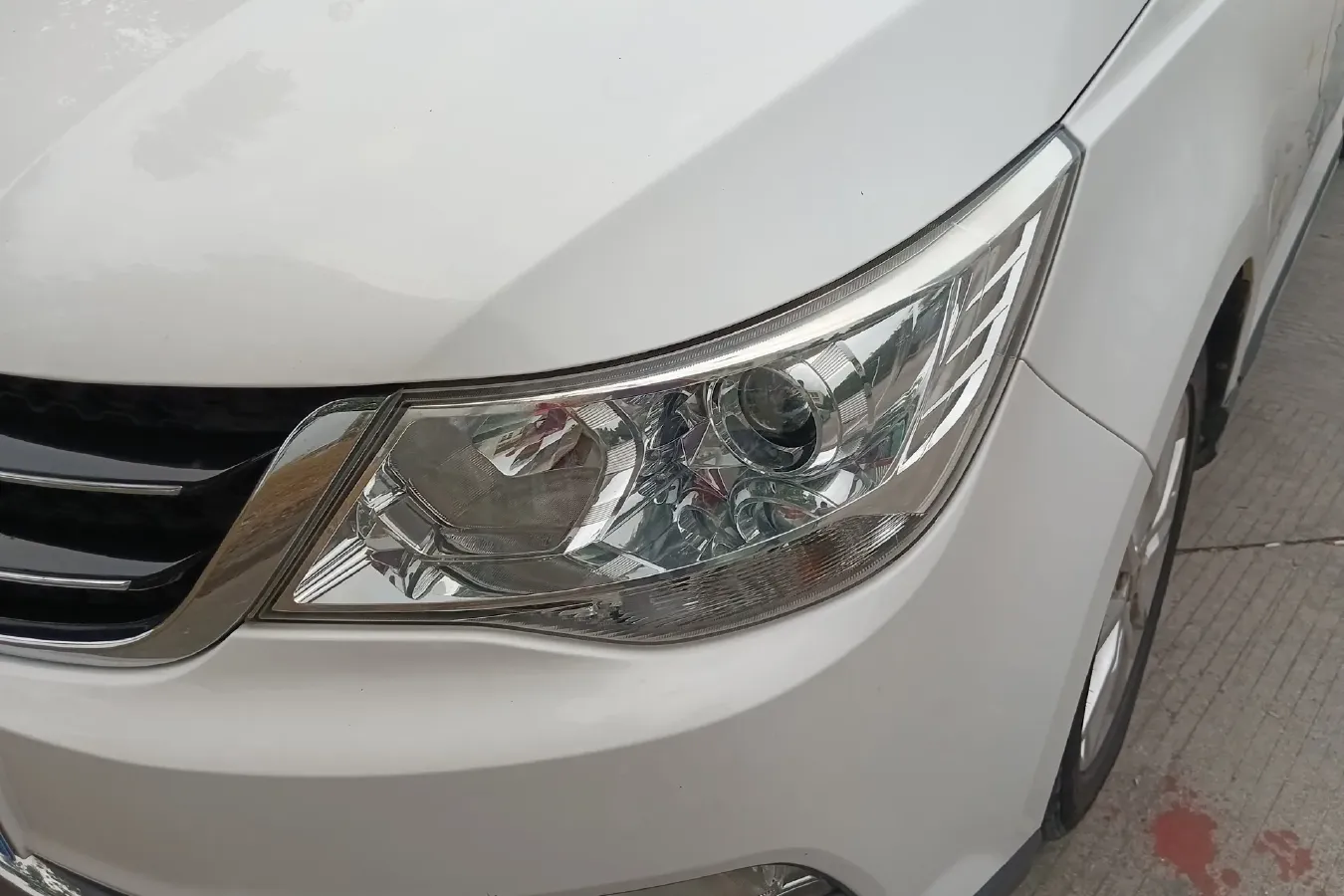 2016 BaoJun 730 1.5L 112HP L4 5MT,autocango,china used car exporter,china ev exporter,chinese used car exporter,chinese used ev exporter