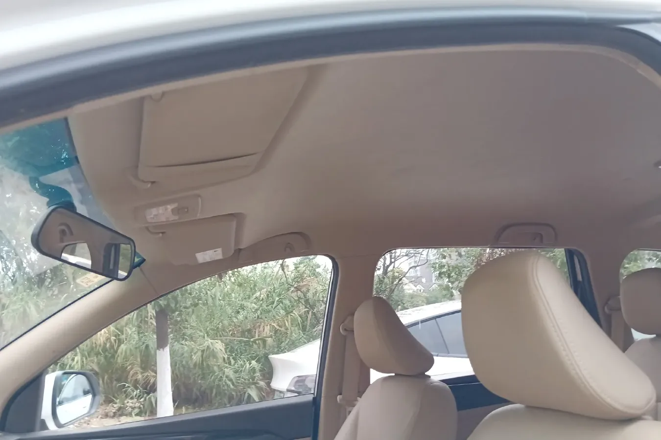 2016 BaoJun 730 1.5L 112HP L4 5MT,autocango,china used car exporter,china ev exporter,chinese used car exporter,chinese used ev exporter