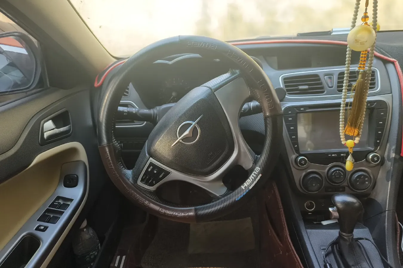 2015 HaiMa Family 1.5T 156HP L4 6AT,autocango,china used car exporter,china ev exporter,chinese used car exporter,chinese used ev exporter