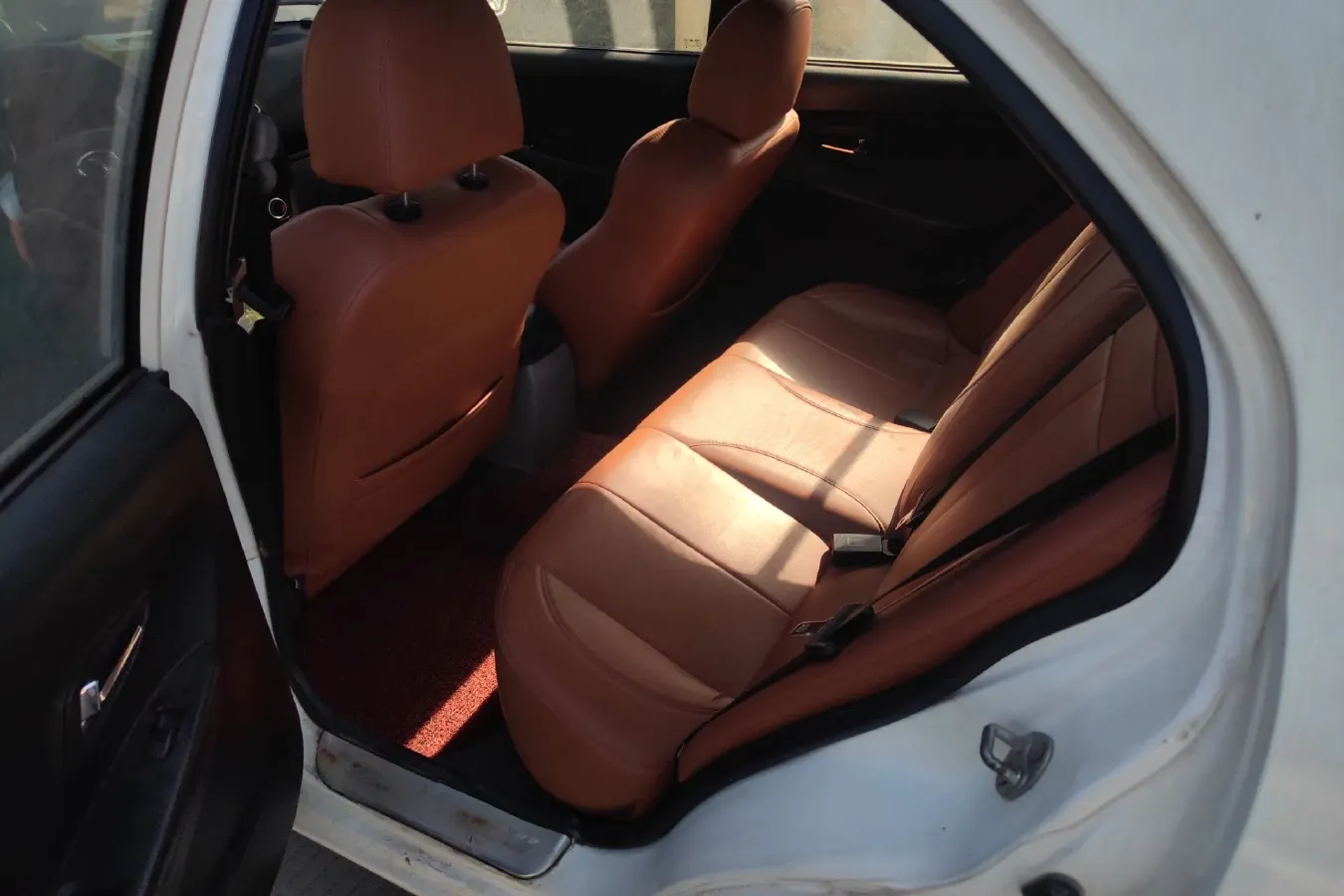 2015 Soueast V3 1.5L 120HP L4 6AMT,autocango,china used car exporter,china ev exporter,chinese used car exporter,chinese used ev exporter