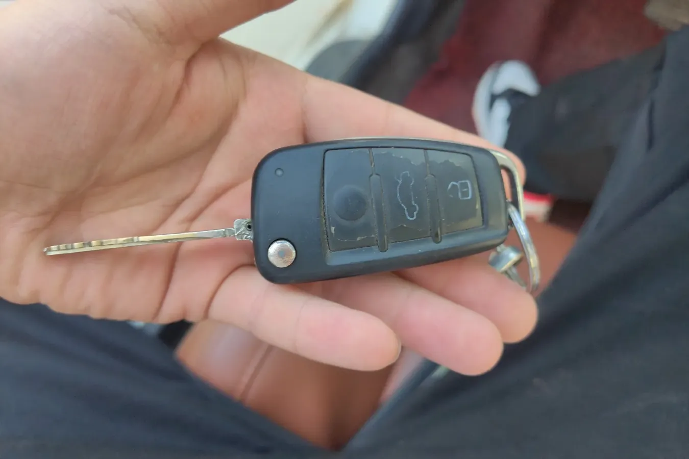 2015 Soueast V3 1.5L 120HP L4 6AMT,autocango,china used car exporter,china ev exporter,chinese used car exporter,chinese used ev exporter