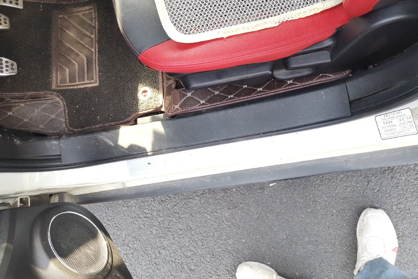 2015 BeiJing Auto Senova X25 1.5L 116HP L4 5MT,autocango,china used car exporter,china ev exporter,chinese used car exporter,chinese used ev exporter