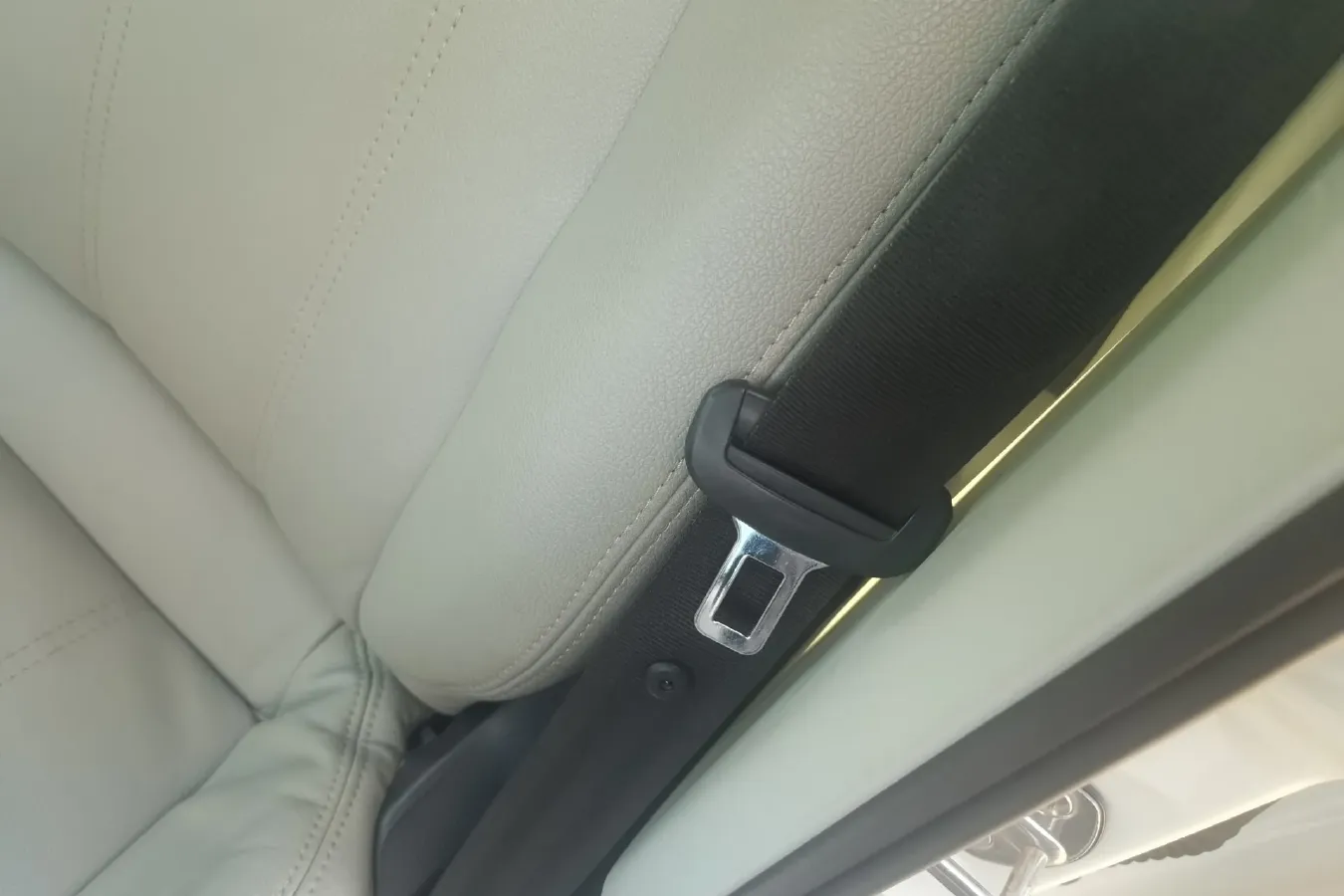 2015 Volkswagen up! 1.0L 75HP L3 5AMT,autocango,china used car exporter,china ev exporter,chinese used car exporter,chinese used ev exporter