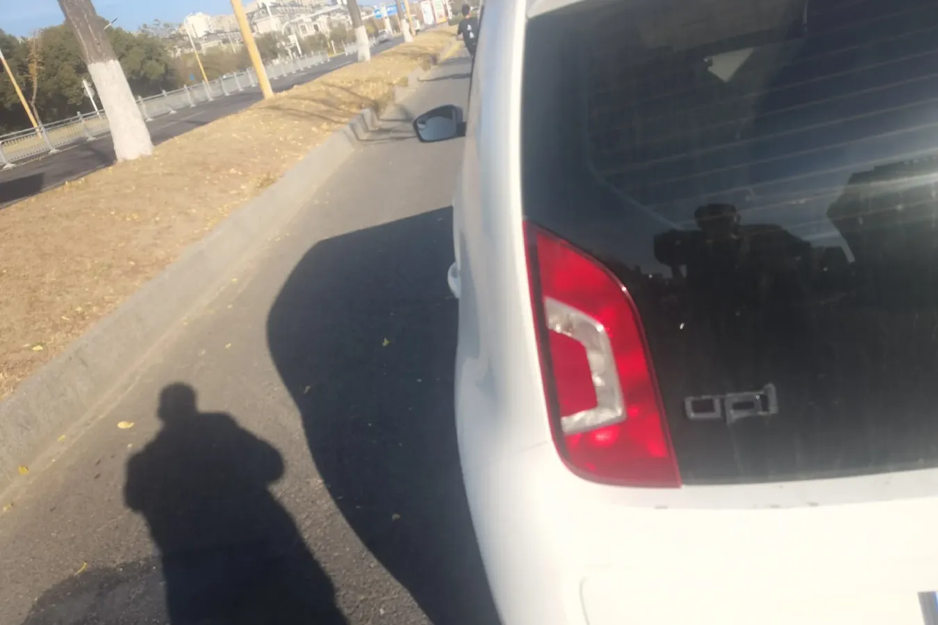 2015 Volkswagen up! 1.0L 75HP L3 5AMT,autocango,china used car exporter,china ev exporter,chinese used car exporter,chinese used ev exporter