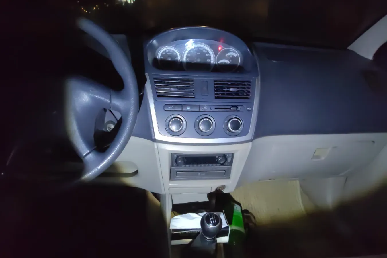 2008 FAW Vita 1.5L 102HP L4 5MT,autocango,china used car exporter,china ev exporter,chinese used car exporter,chinese used ev exporter