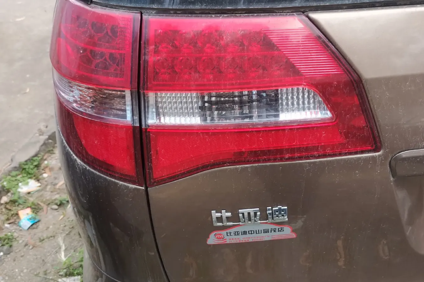 2013 BYD M6 2.0L 140HP L4 5MT,autocango,china used car exporter,china ev exporter,chinese used car exporter,chinese used ev exporter