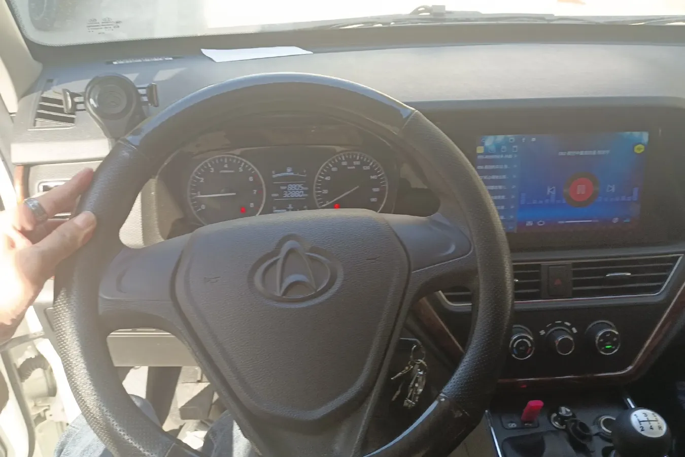 2021 ChangAn KuaYue KuaYueZhe D5 1.6L 122HP L4 5MT,autocango,china used car exporter,china ev exporter,chinese used car exporter,chinese used ev exporter