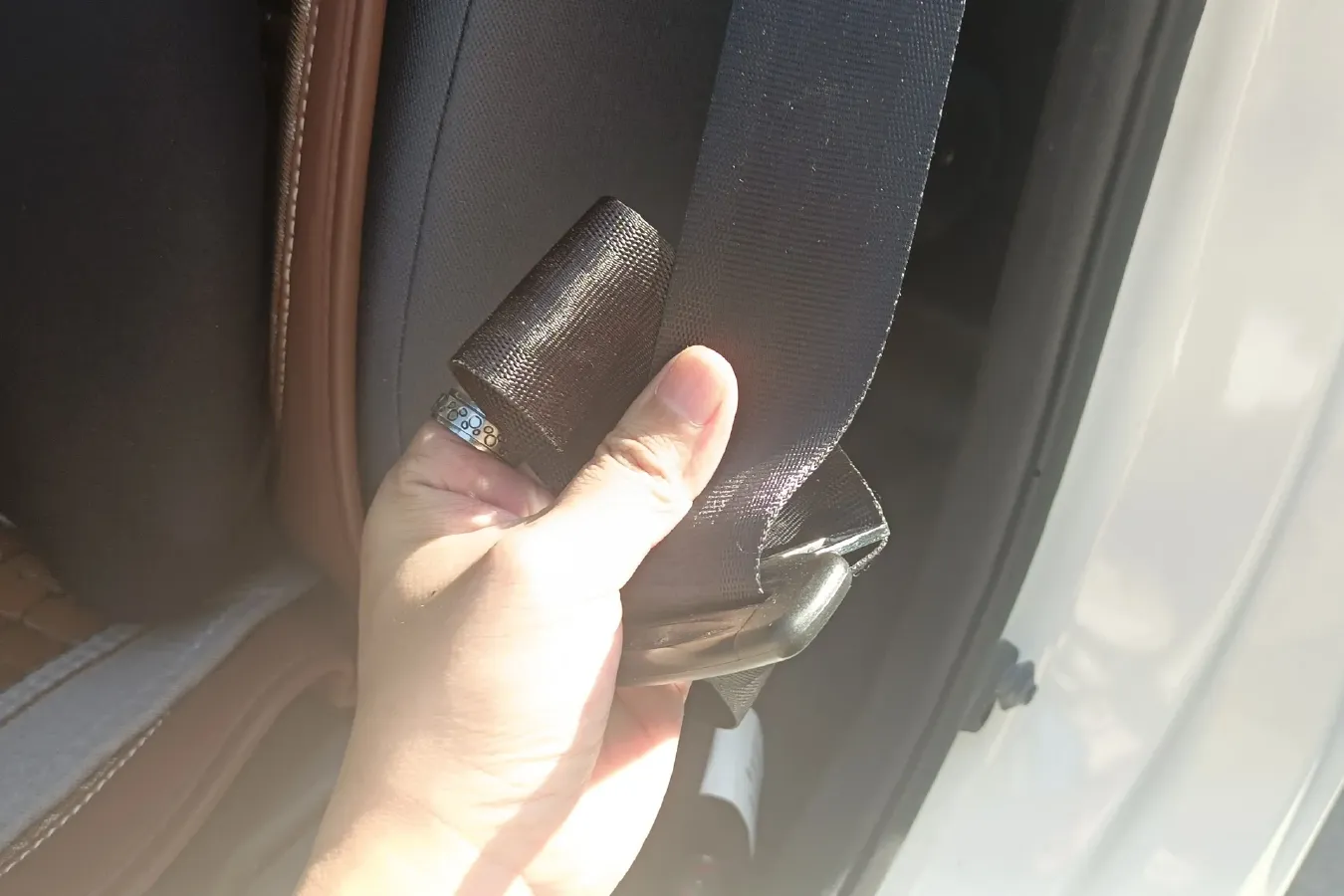 2021 ChangAn KuaYue KuaYueZhe D5 1.6L 122HP L4 5MT,autocango,china used car exporter,china ev exporter,chinese used car exporter,chinese used ev exporter