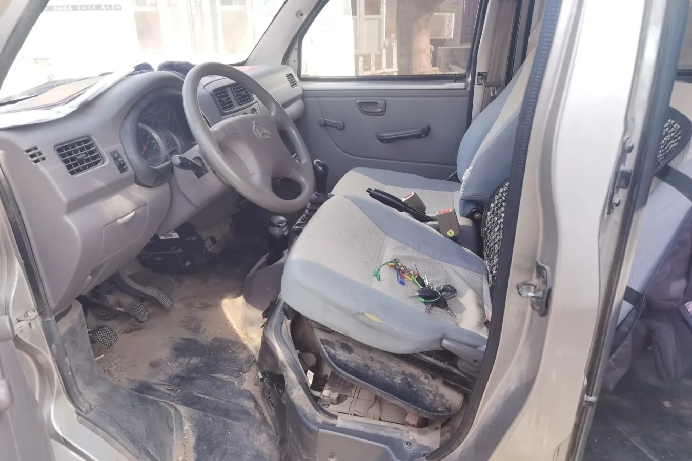 2021 ChangAn KuaYue ChangAn V3 1.2L 92HP L4 5MT,autocango,china used car exporter,china ev exporter,chinese used car exporter,chinese used ev exporter