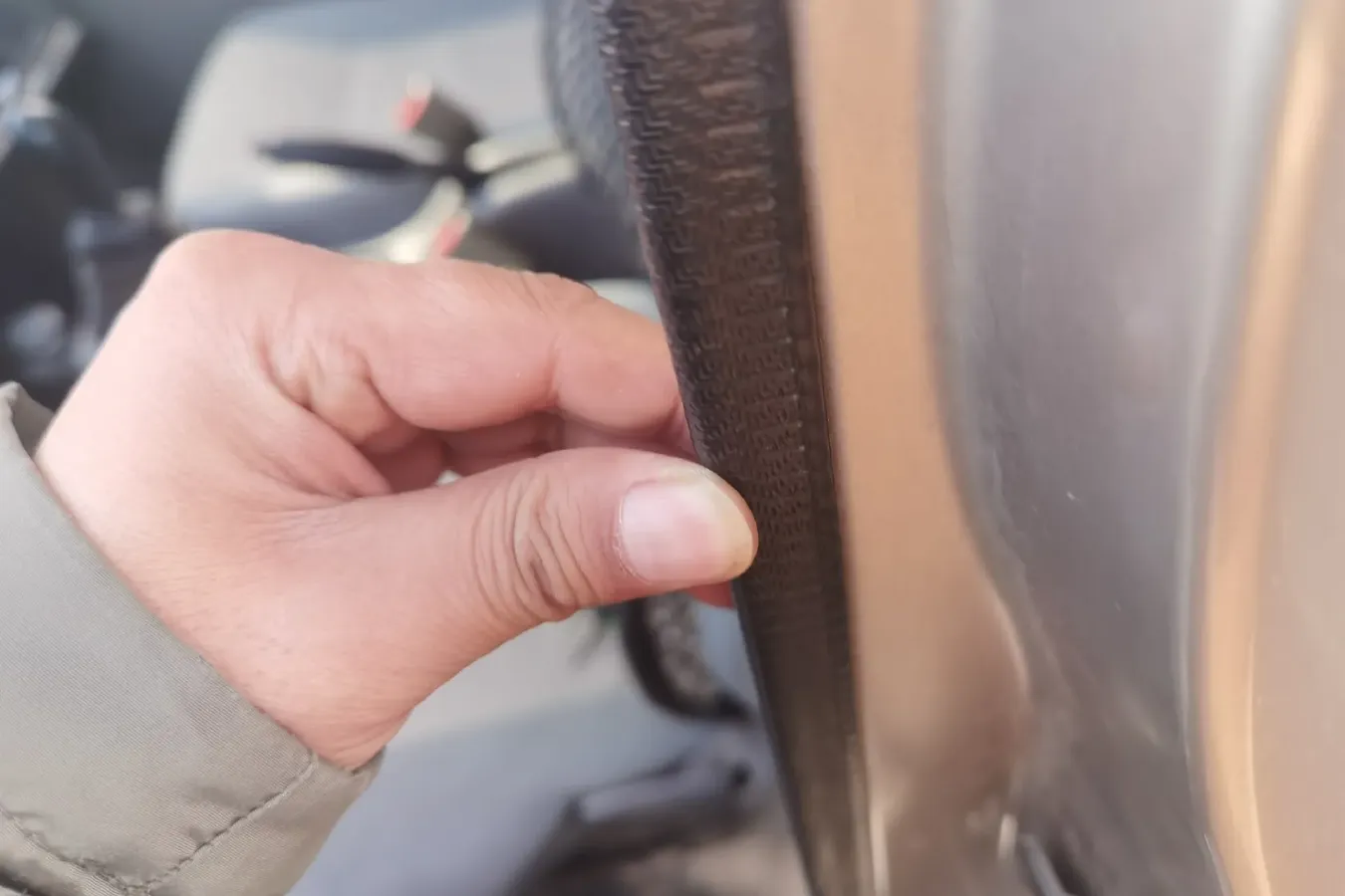 2021 ChangAn KuaYue ChangAn V3 1.2L 92HP L4 5MT,autocango,china used car exporter,china ev exporter,chinese used car exporter,chinese used ev exporter