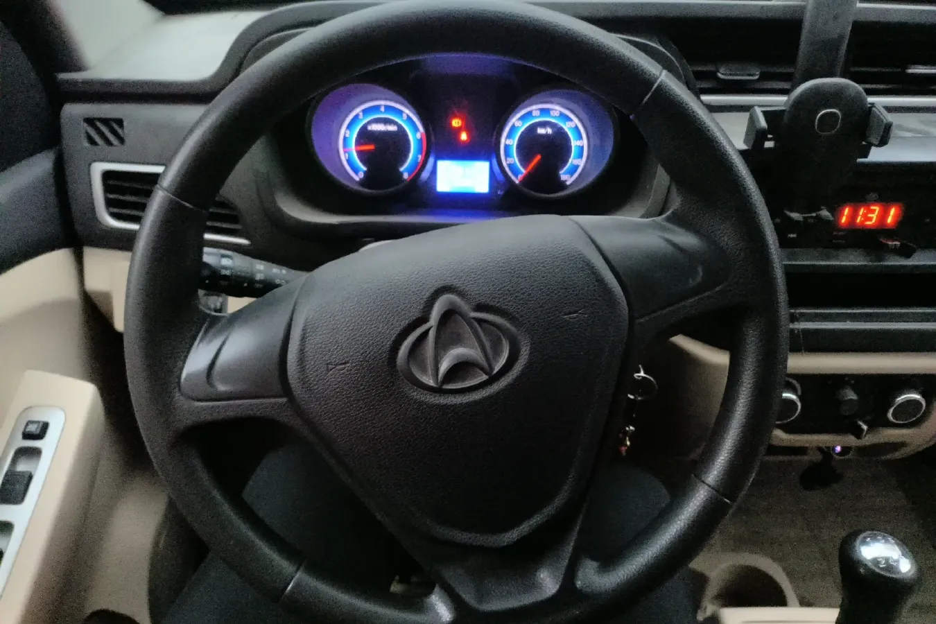 2018 ChangAn KuaYue KuaYueWang X1 1.5L 112HP L4 5MT,autocango,china used car exporter,china ev exporter,chinese used car exporter,chinese used ev exporter