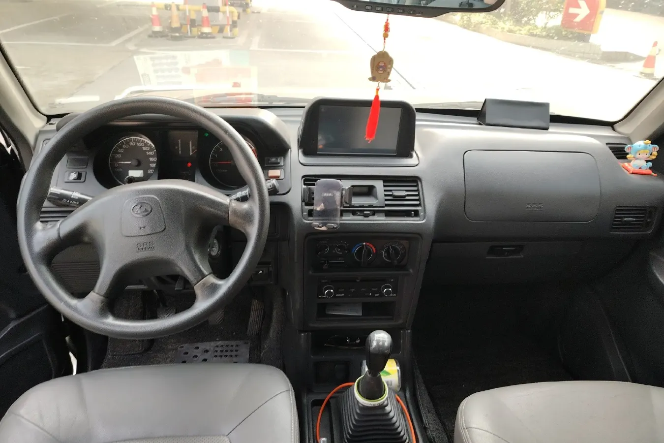 2013 Leopaard Black King Kong 2.2L 129HP L4 5MT,autocango,china used car exporter,china ev exporter,chinese used car exporter,chinese used ev exporter