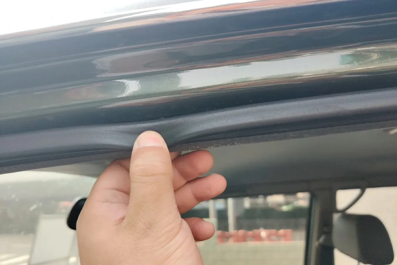 2013 Leopaard Black King Kong 2.2L 129HP L4 5MT,autocango,china used car exporter,china ev exporter,chinese used car exporter,chinese used ev exporter