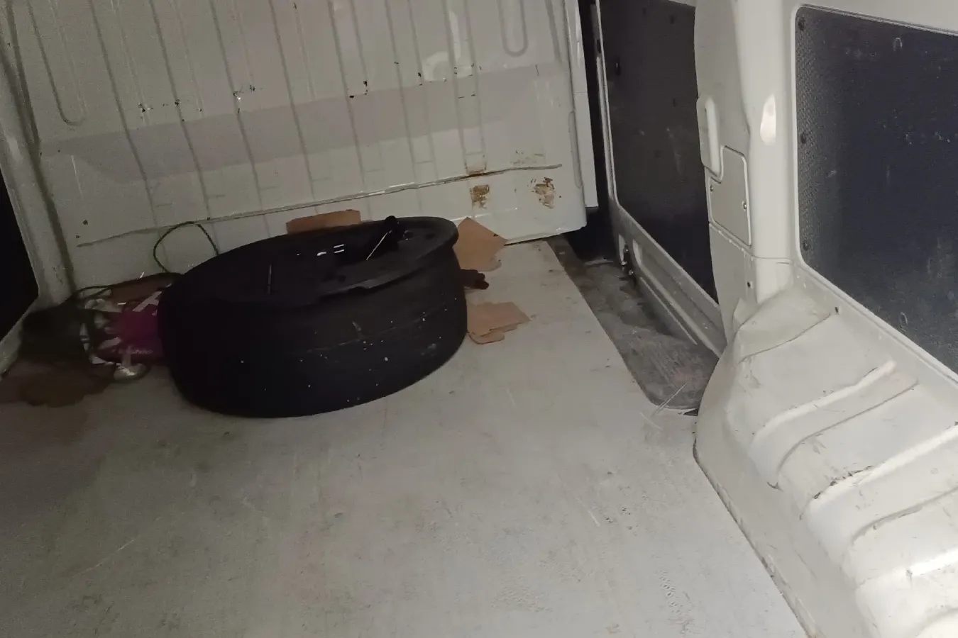 2023 New Gonow ShuaiLing BEV 41.93KWH,autocango,china used car exporter,china ev exporter,chinese used car exporter,chinese used ev exporter