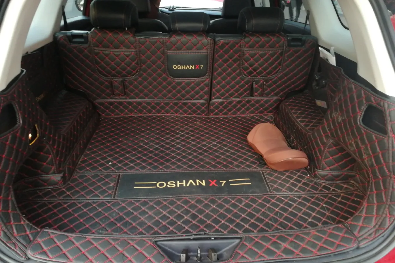 2020 ChangAn Oshan X7 1.5T 178HP L4 7DCT,autocango,china used car exporter,china ev exporter,chinese used car exporter,chinese used ev exporter