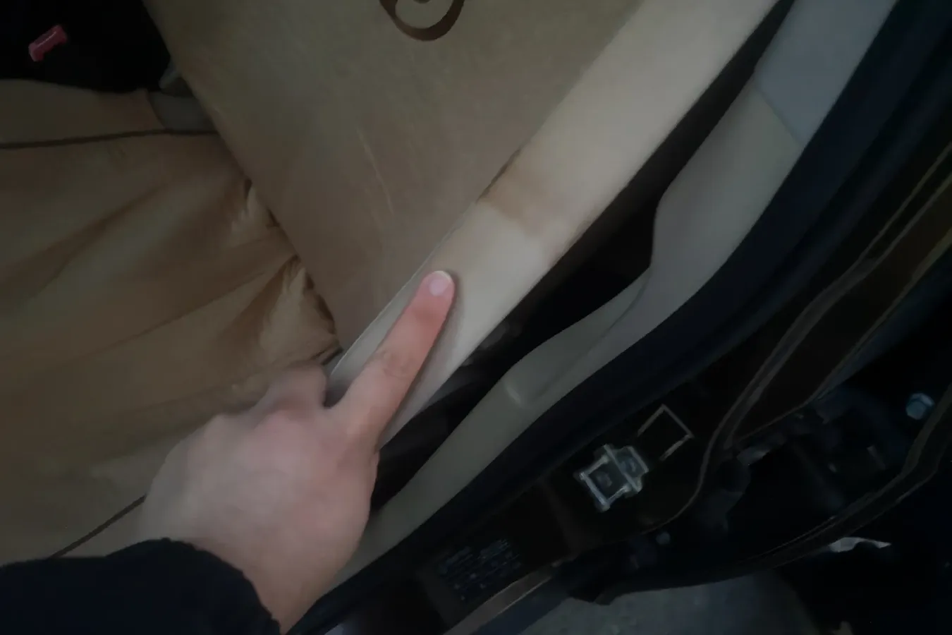 2012 Brilliance Auto V5 1.6L 118HP L4 5MT,autocango,china used car exporter,china ev exporter,chinese used car exporter,chinese used ev exporter