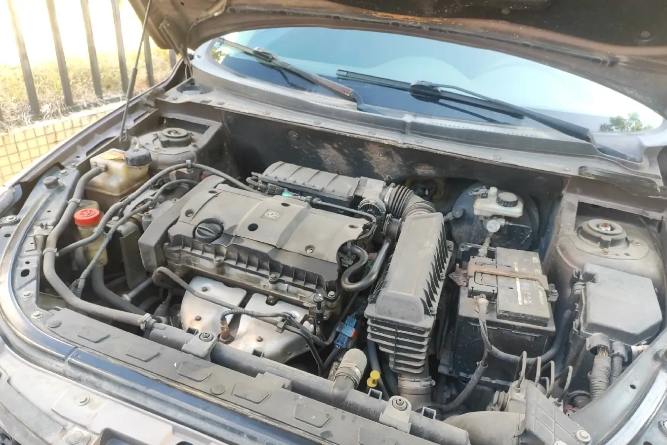 2010 DongFeng Aeolus H30 1.6L 106HP L4 4AT,autocango,china used car exporter,china ev exporter,chinese used car exporter,chinese used ev exporter