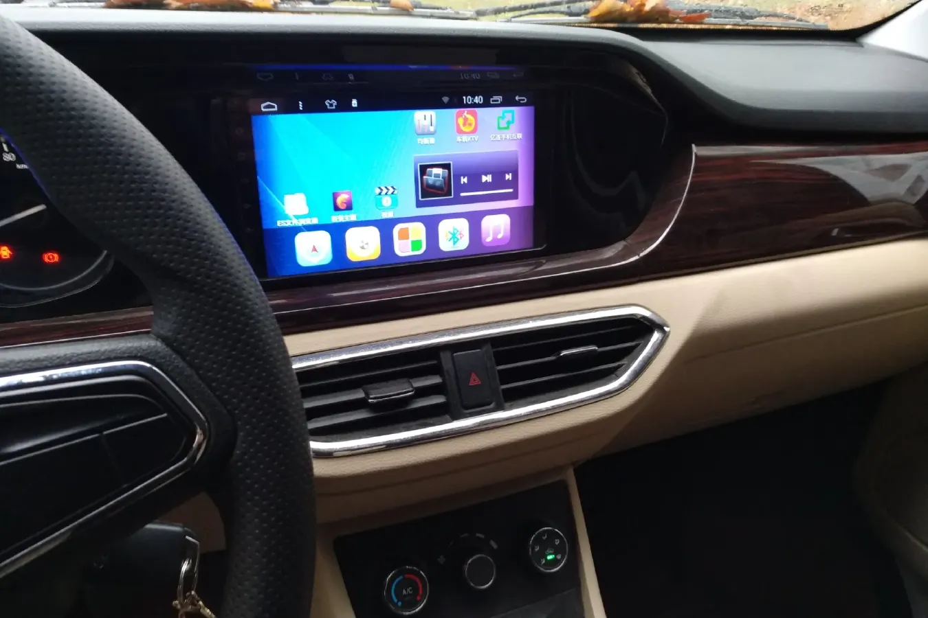 2022 ChangAn KuaYue KuaYueXing V3 1.5L 107HP L4 5MT,autocango,china used car exporter,china ev exporter,chinese used car exporter,chinese used ev exporter