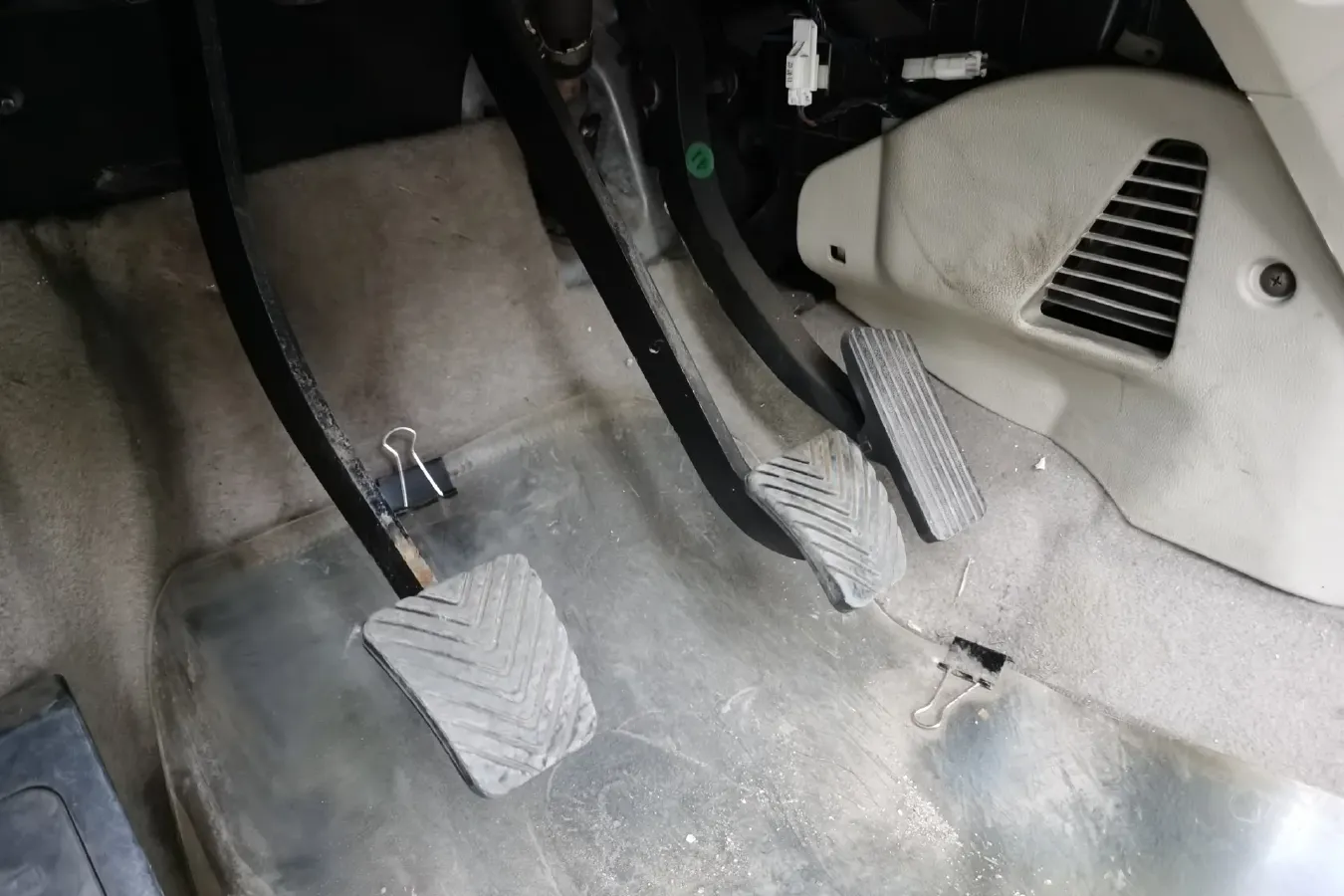 2011 JAC Refine M2 1.8L 143HP L4 5MT,autocango,china used car exporter,china ev exporter,chinese used car exporter,chinese used ev exporter