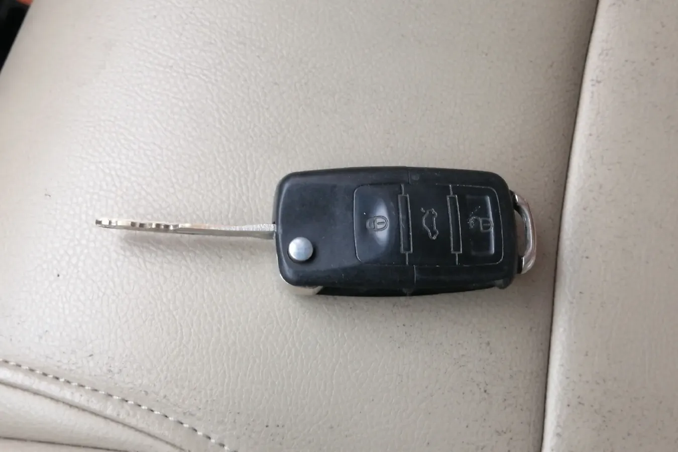 2010 Brilliance Auto JunJie FRV 1.5L 105HP L4 4AT,autocango,china used car exporter,china ev exporter,chinese used car exporter,chinese used ev exporter