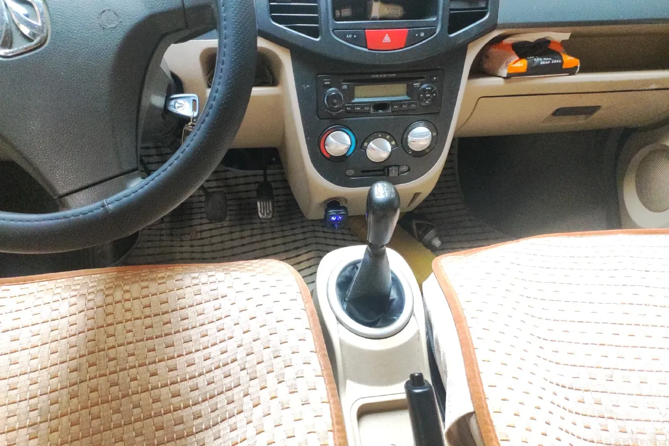 2011 BAIC WeiWang 306 1.3L 82HP L4 5MT,autocango,china used car exporter,china ev exporter,chinese used car exporter,chinese used ev exporter