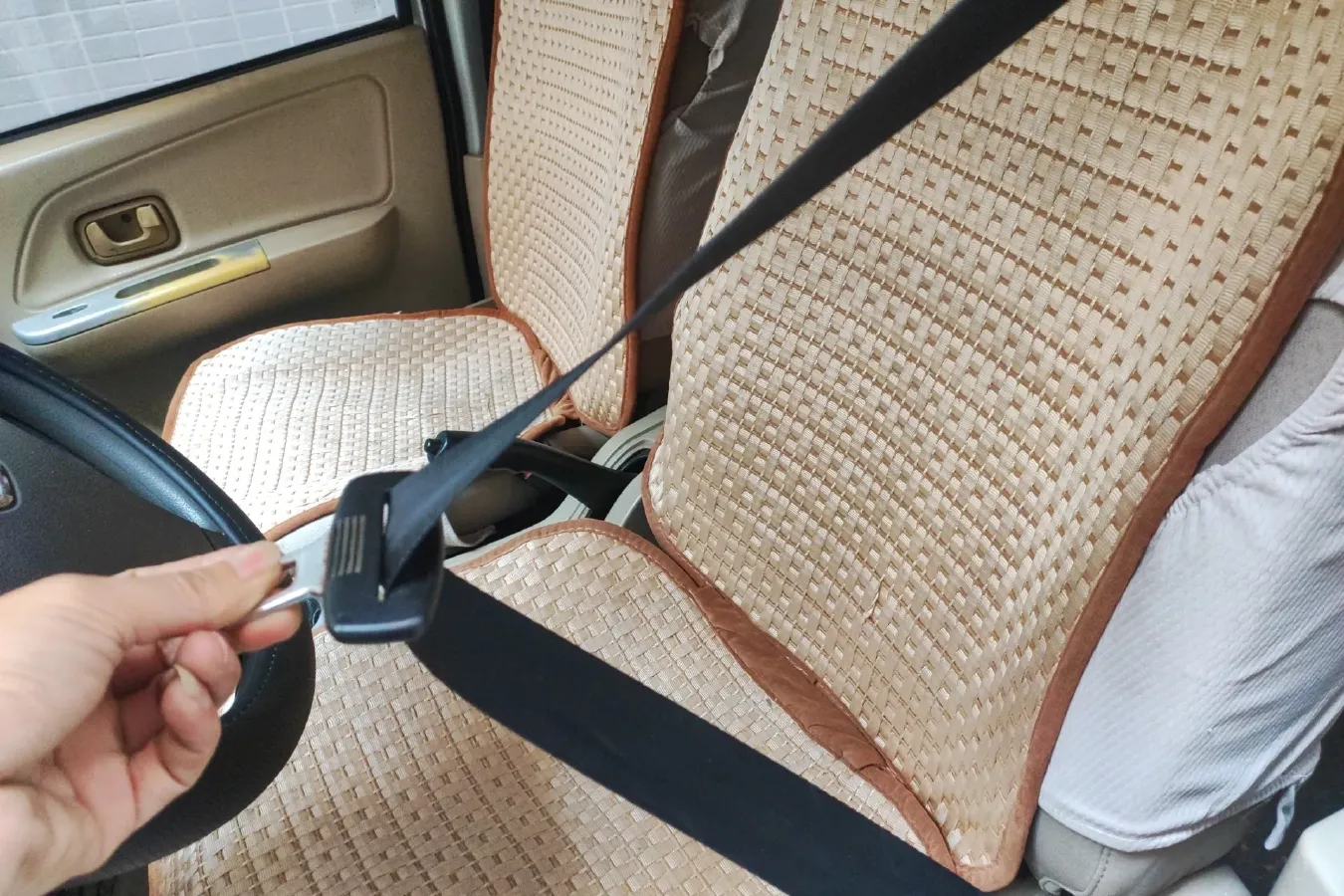 2011 BAIC WeiWang 306 1.3L 82HP L4 5MT,autocango,china used car exporter,china ev exporter,chinese used car exporter,chinese used ev exporter