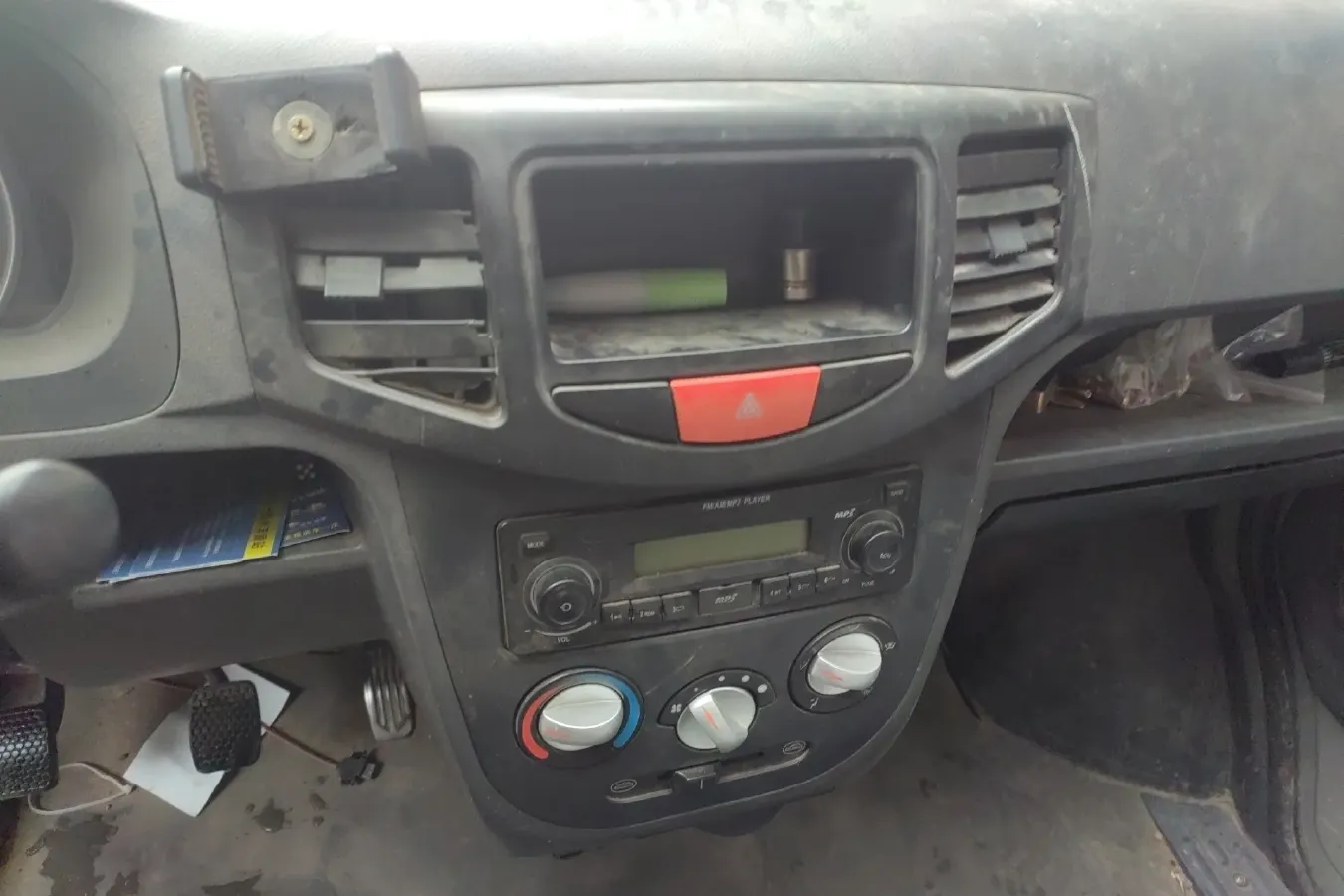 2016 BAIC WeiWang 306 1.2L 86HP L4 5MT,autocango,china used car exporter,china ev exporter,chinese used car exporter,chinese used ev exporter