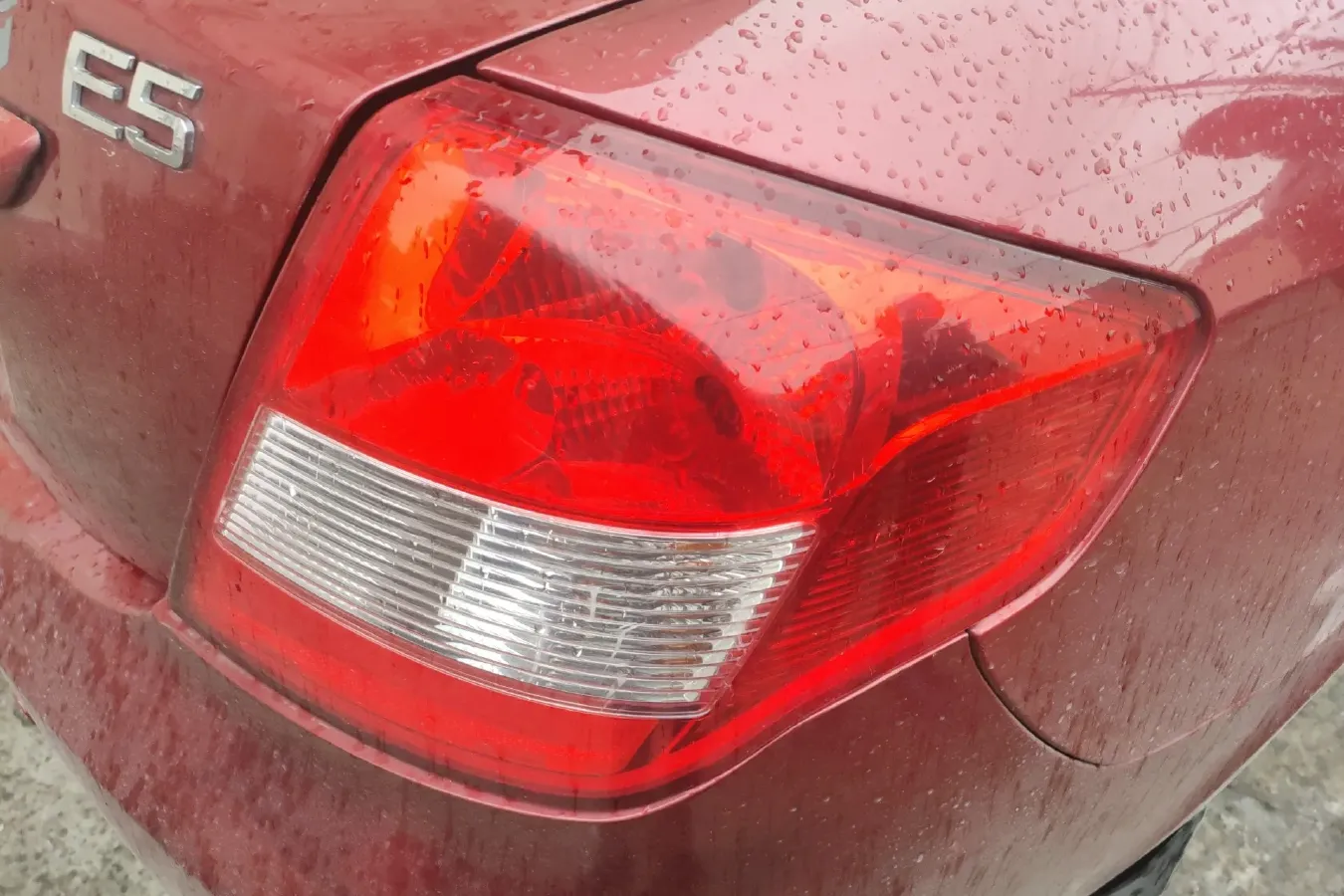 2011 Chery E5 1.5L 109HP L4 5MT,autocango,china used car exporter,china ev exporter,chinese used car exporter,chinese used ev exporter