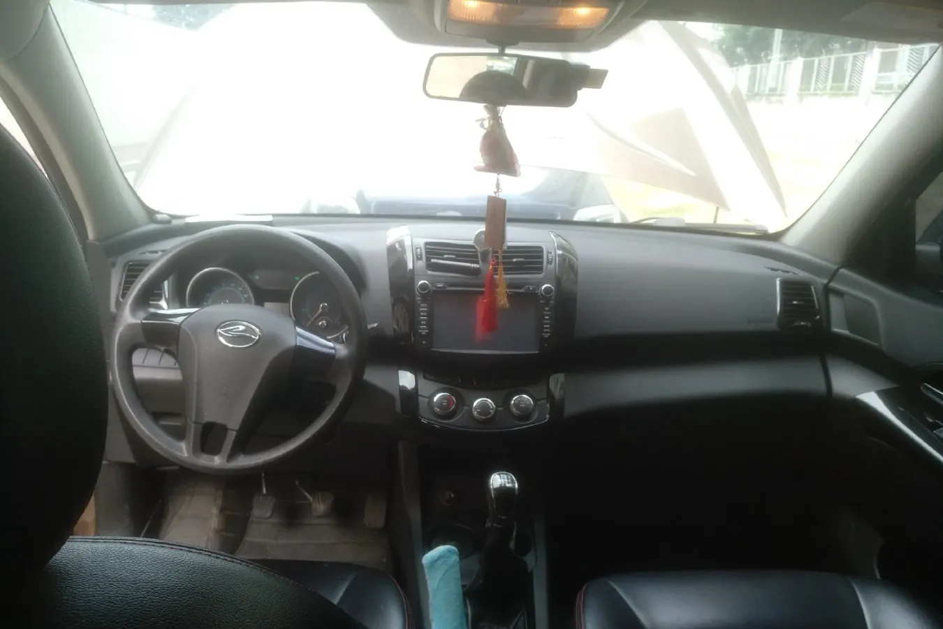 2013 Landwind X5 2.0T 190HP L4 6MT,autocango,china used car exporter,china ev exporter,chinese used car exporter,chinese used ev exporter