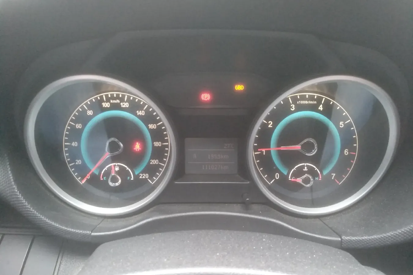 2013 Landwind X5 2.0T 190HP L4 6MT,autocango,china used car exporter,china ev exporter,chinese used car exporter,chinese used ev exporter